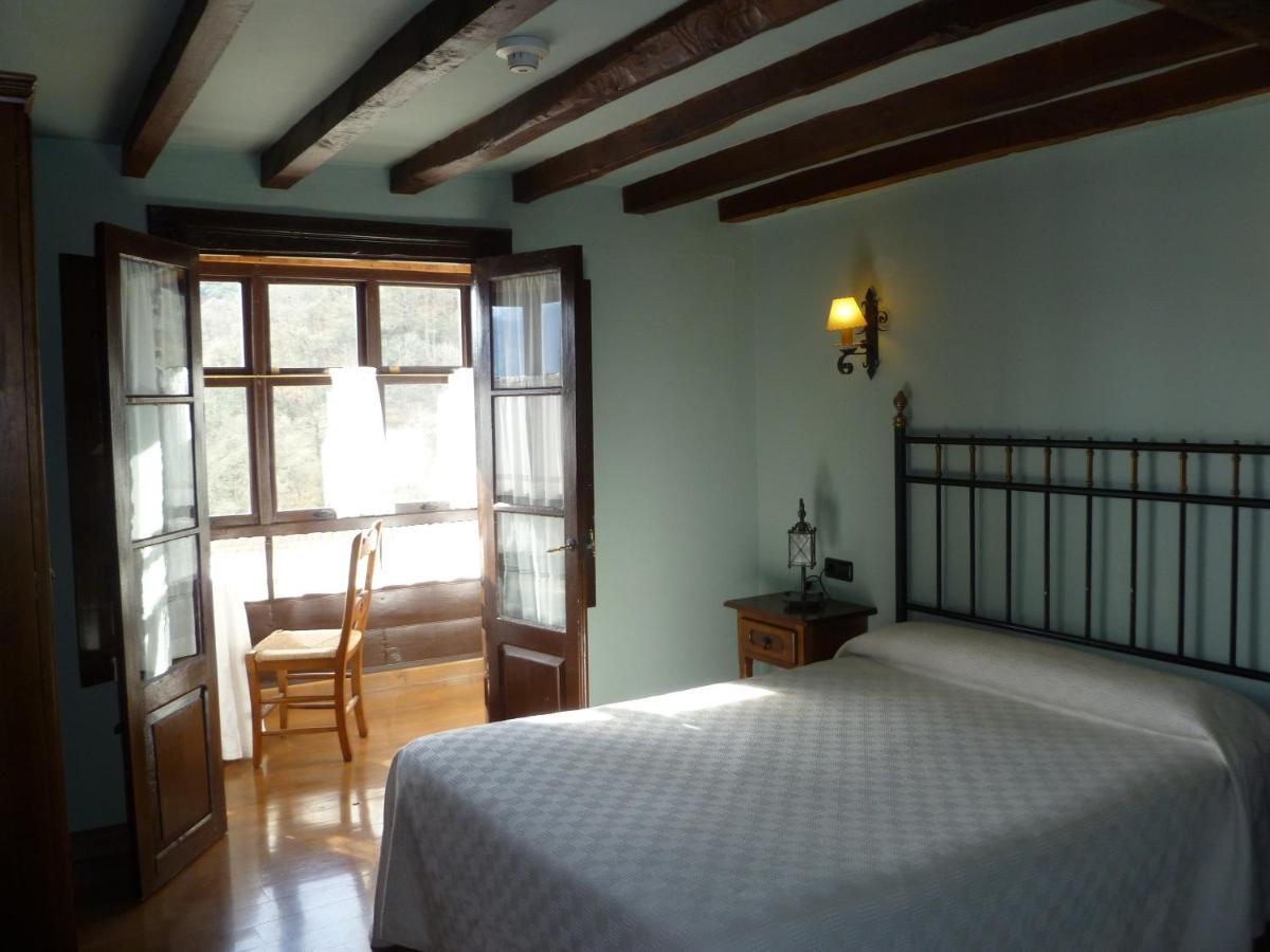 La Posada De Vinon - Casa Reda Екстер'єр фото